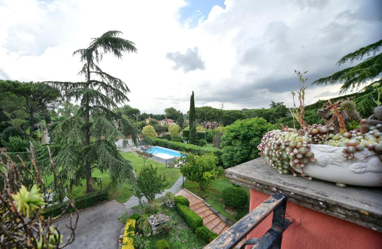Villa Roma '900 Affitta Camere Extérieur photo